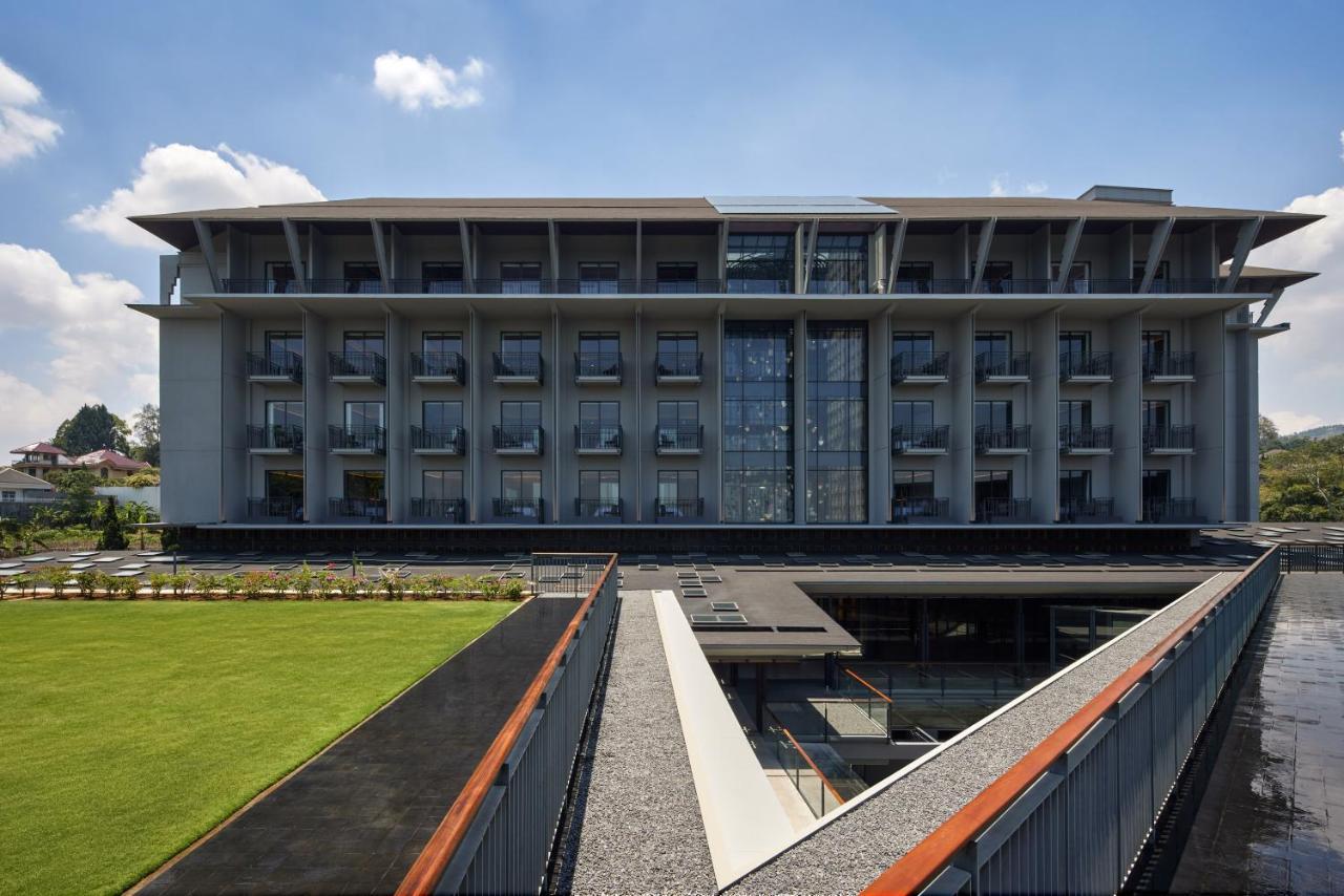 The Gaia Hotel Bandung Lembang Exteriör bild