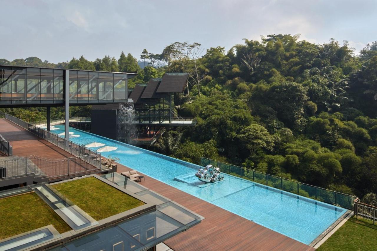 The Gaia Hotel Bandung Lembang Exteriör bild